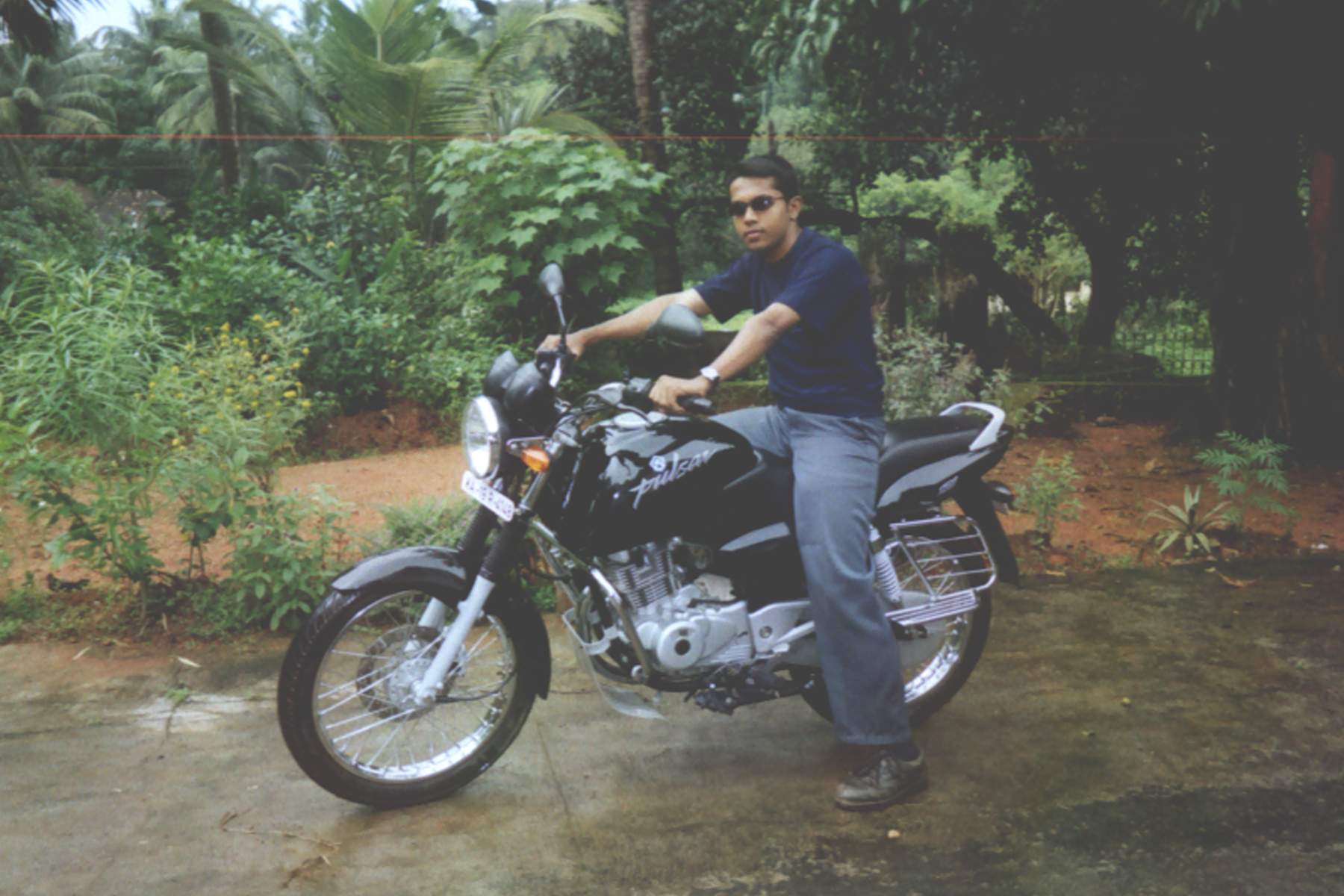 bikeshan.jpg